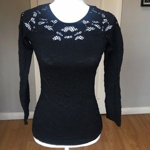 Black stretchy top